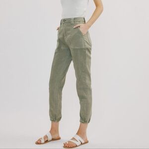 KanCan Tatiana High Rise Jogger Woman's size 7